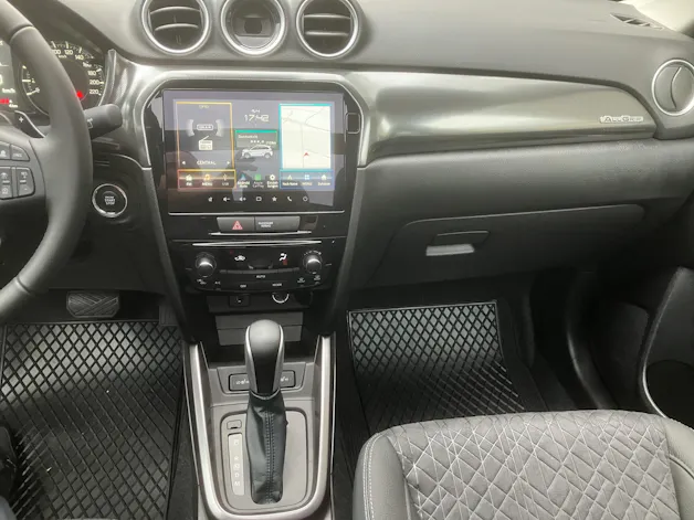 Suzuki Vitara 1.4 T Compact Top Hybrid 4x4