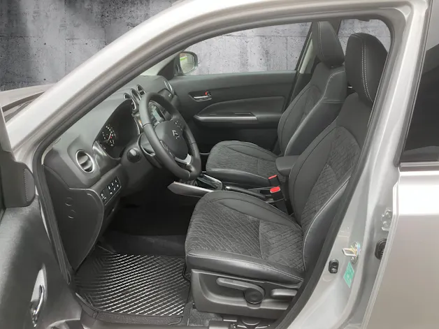 Suzuki Vitara 1.4 T Compact Top Hybrid 4x4