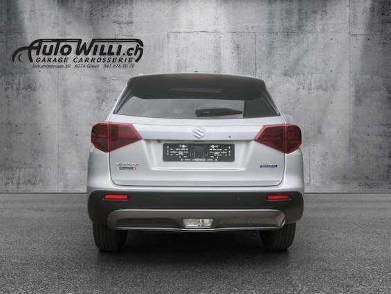 Vehicle image 4 Vehicle image 4