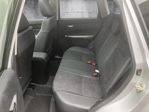 Suzuki Vitara 1.4 T Compact Top Hybrid 4x4