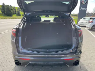 Alfa Romeo Stelvio 2.0 Q4 280 Veloce Premium Sky