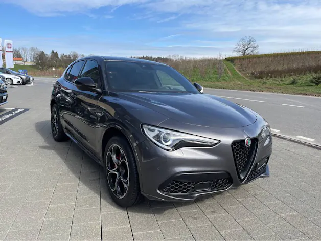 Alfa Romeo Stelvio 2.0 Q4 280 Veloce Premium Sky
