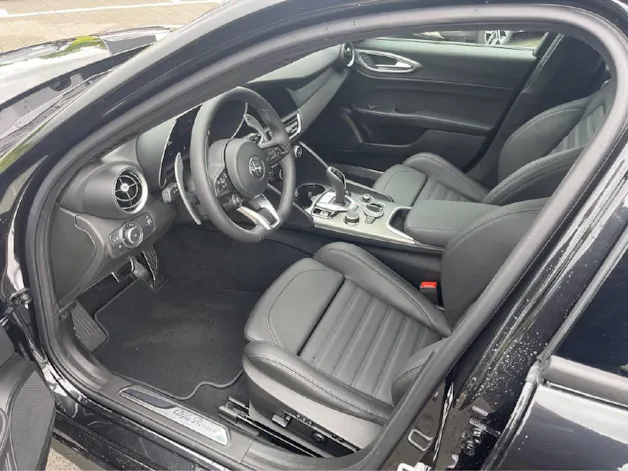 Alfa Romeo Giulia 2.0 Q4 Sprint Edition