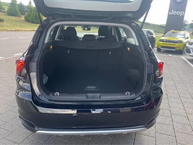 Fiat Tipo SW 1.5 Hybrid Swiss Cross