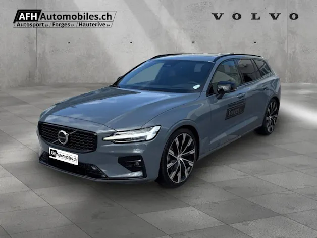 VOLVO V60 2.0 B5 Ultimate Dark AWD