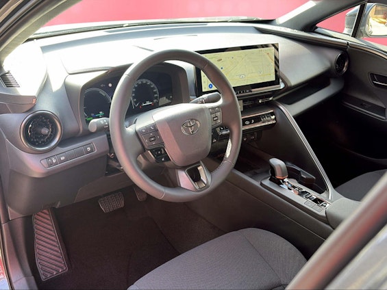 Vehicle image 9 Vehicle image 9