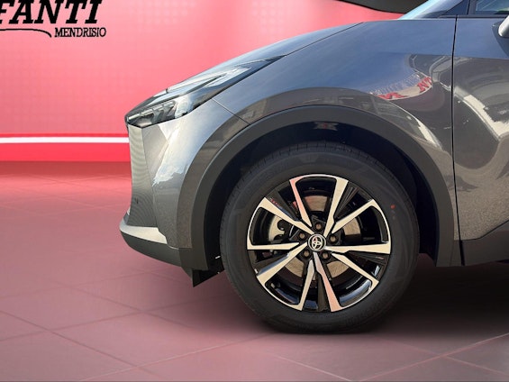 Vehicle image 2 Vehicle image 2