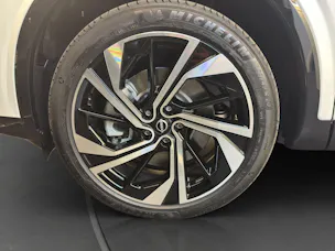 Nissan Qashqai 1.5 VC-T e-Power Tekna+