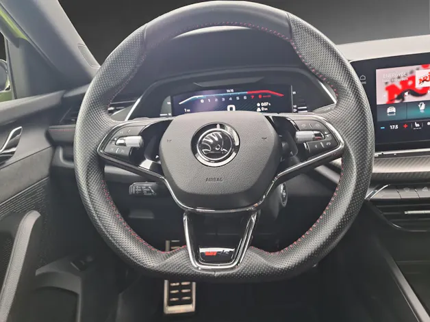 Škoda Octavia Combi 2.0 TSI DSG RS