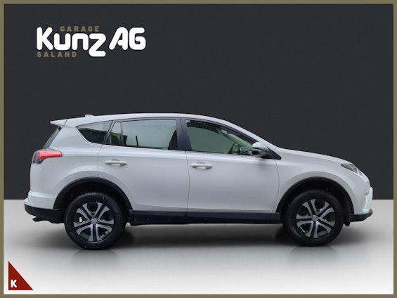 Vehicle image 6 Vehicle image 6