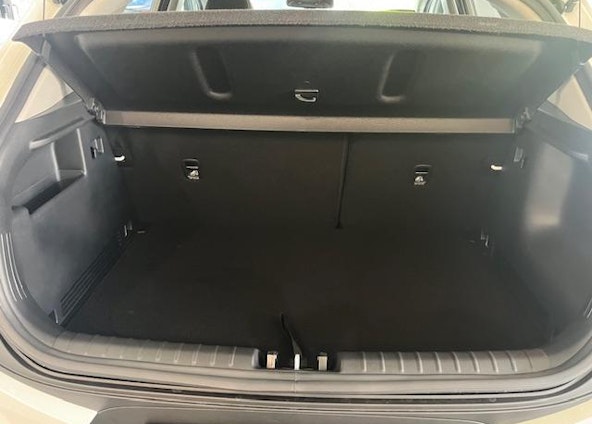 Vehicle image 11 Vehicle image 11