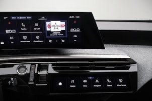 Vehicle image PEUGEOT 3008 1.2 Hybrid Allure Premium