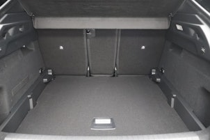 Vehicle image PEUGEOT 3008 1.2 Hybrid Allure Premium