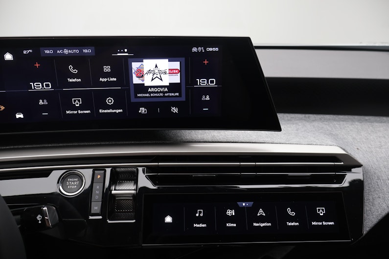 Vehicle image PEUGEOT 3008