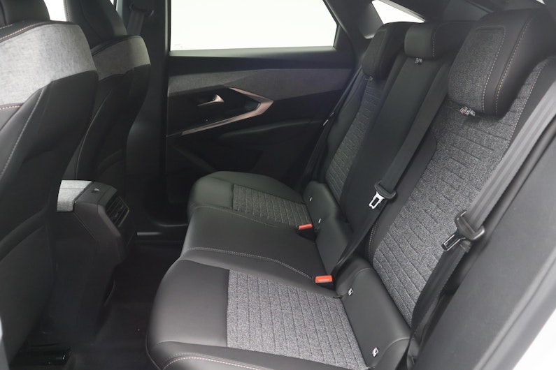 Vehicle image PEUGEOT 3008