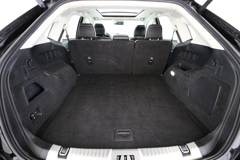 Vehicle image FORD EDGE