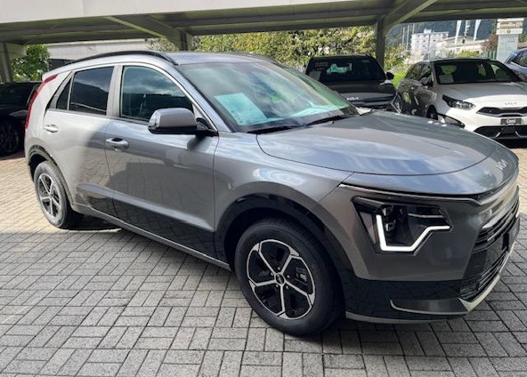 Vehicle image 4 Vehicle image 4