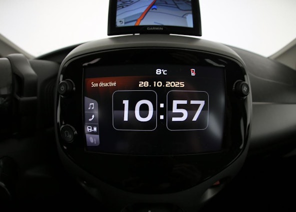 Vehicle image 7 Vehicle image 7