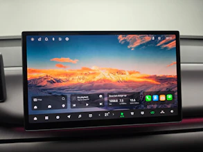 https://vehicle.imgix.net/3998528/46172d1f-2077-4a96-a64f-049fb54f6a18.jpg