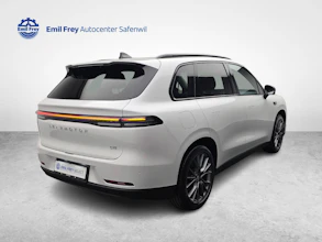 https://vehicle.imgix.net/3998528/f87a0a54-5fa0-40b7-9ac4-69b0968a97c5.jpg