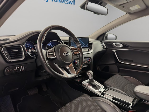 Vehicle image 8 Vehicle image 8