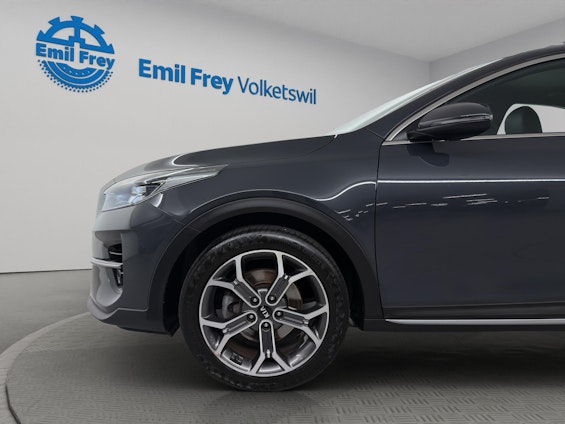 Vehicle image 3 Vehicle image 3