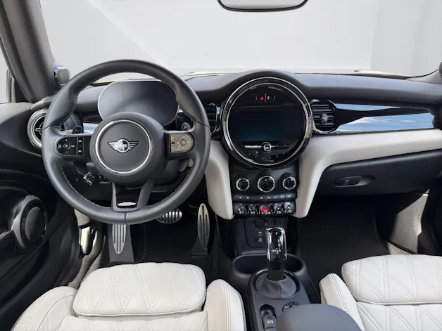 Mini Cabrio F57 2.0i John Cooper Works