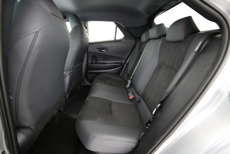 Vehicle image TOYOTA C-HR