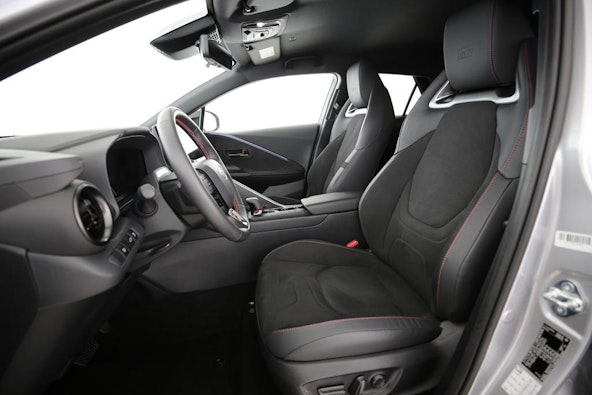 Vehicle image 3 Vehicle image 3