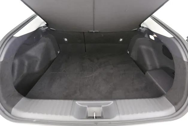 Toyota Prius 2.0 Plug-In-Hybrid Style
