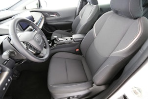 Vehicle image TOYOTA Prius 2.0 Plug-In-Hybrid Style