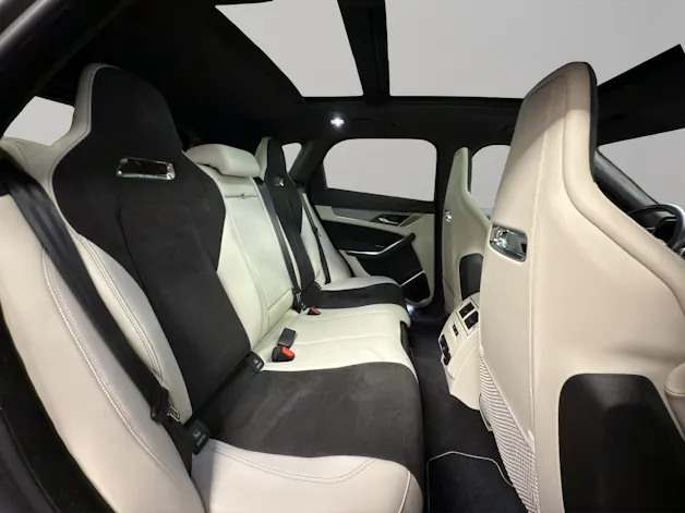 Jaguar F-Pace 5.0 V8 SVR AWD