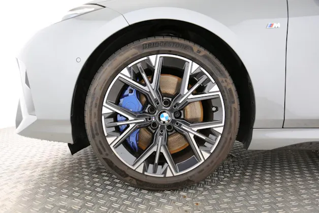 BMW 120i