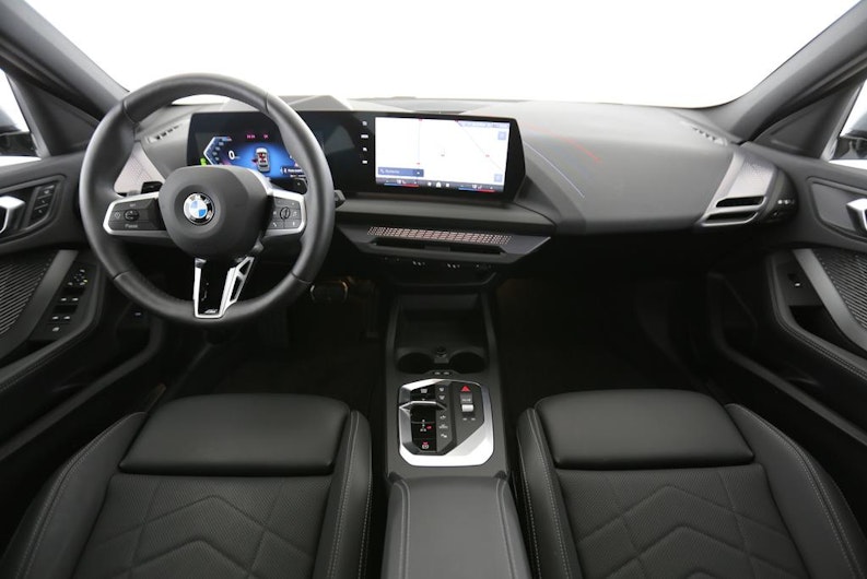 Vehicle image BMW 1 SERIES
