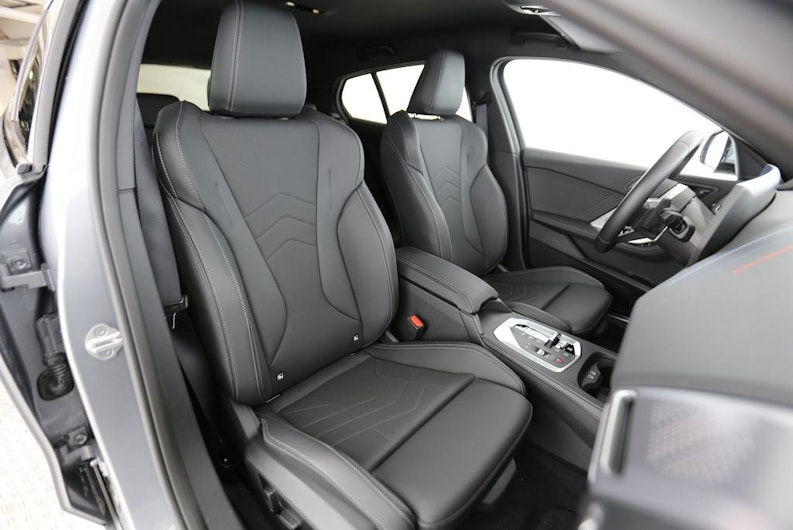 Vehicle image BMW 1 SERIES