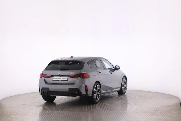 BMW 120i
