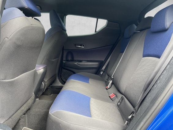 Vehicle image 14 Vehicle image 14