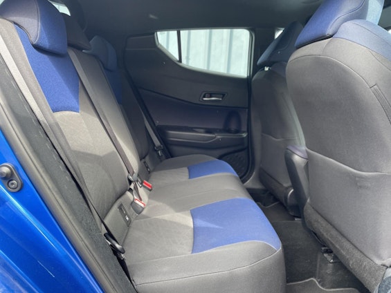 Vehicle image 15 Vehicle image 15