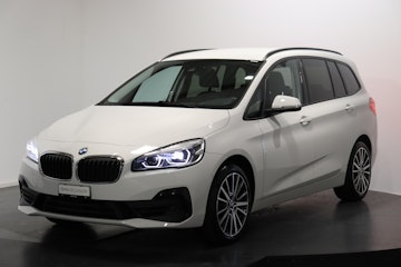 Vehicle image BMW 220i Gran Tourer
