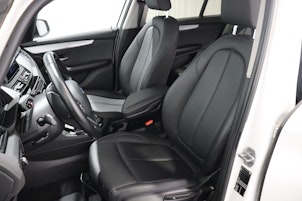 Vehicle image BMW 220i Gran Tourer