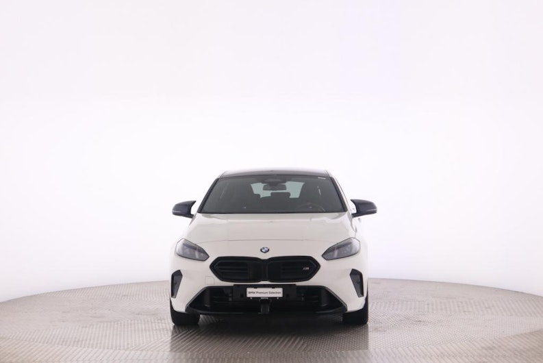 Vehicle image BMW 1 SERIES