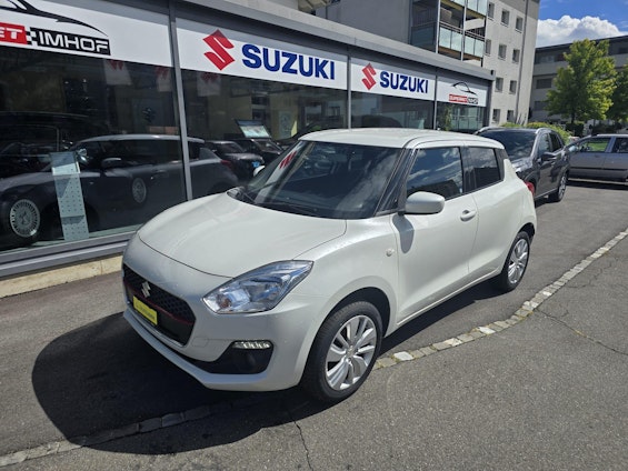 First vehicle image