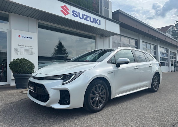 Vehicle image 3 Vehicle image 3