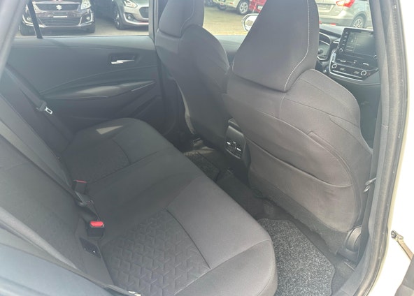 Vehicle image 8 Vehicle image 8