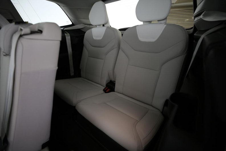 Vehicle image VOLVO EX 90