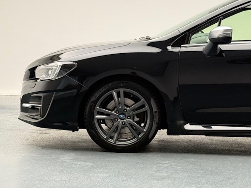 SUBARU Levorg 2.0i Swiss Plus 2