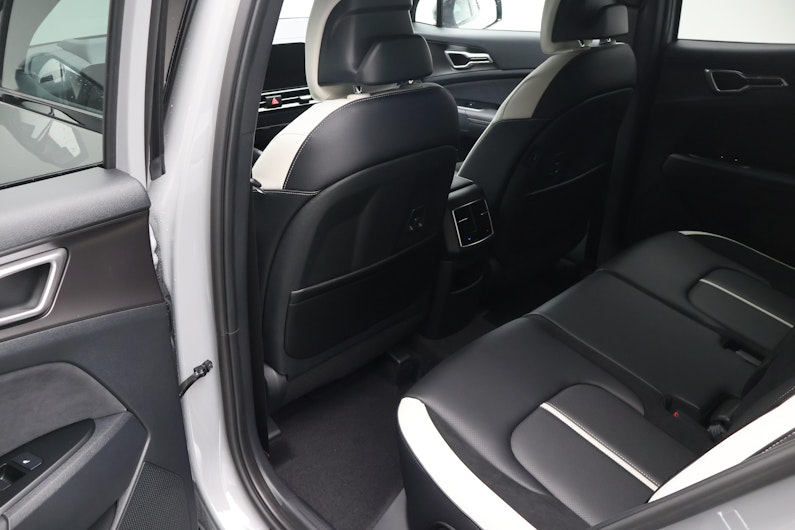 Vehicle image KIA SPORTAGE