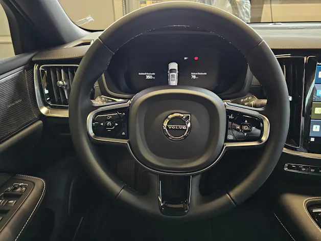 Volvo V60 2.0 T6 TE Ultimate Dark eAWD