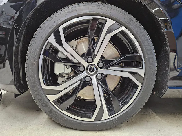 Volvo V60 2.0 T6 TE Ultimate Dark eAWD