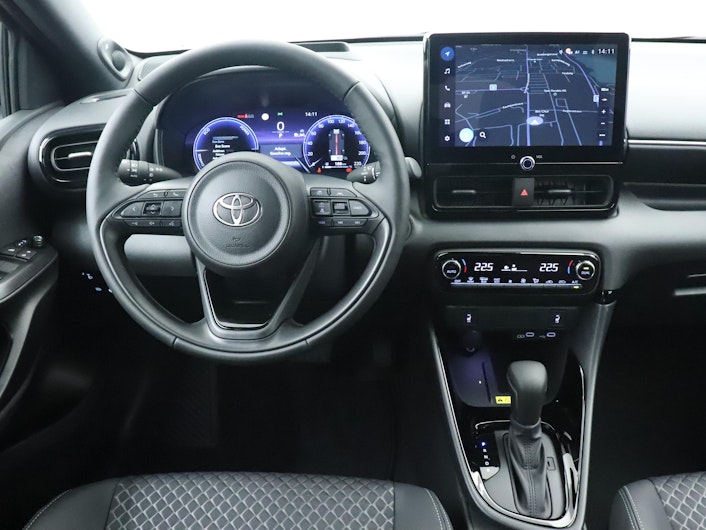 Vehicle image TOYOTA YARIS